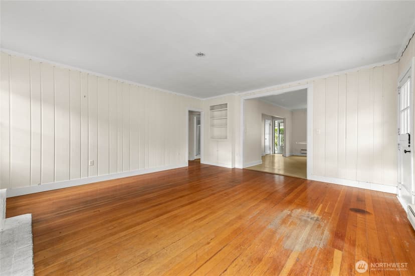 Property photo for 6614 100th Street SW, Lakewood photo 10