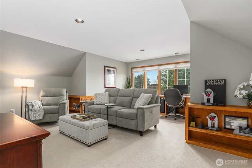 Property photo for 22519 SE 46th Place, Sammamish photo 20