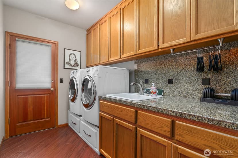 Property photo for 22519 SE 46th Place, Sammamish photo 19