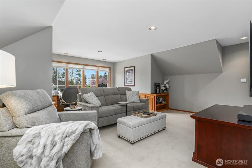 Property photo for 22519 SE 46th Place, Sammamish photo 21