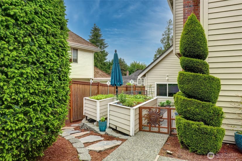 Property photo for 22519 SE 46th Place, Sammamish photo 38