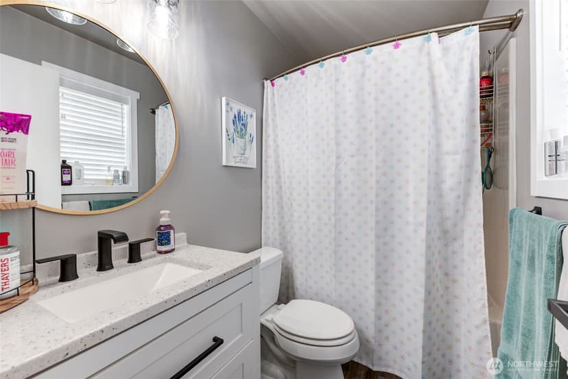 Property photo for 17323 74th Drive NE, Arlington photo 10