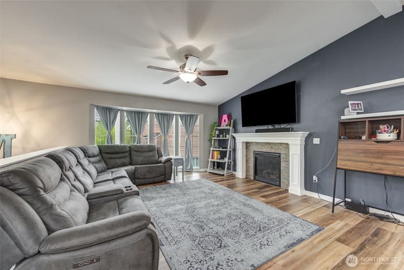 Property photo for 17323 74th Drive NE, Arlington photo 6