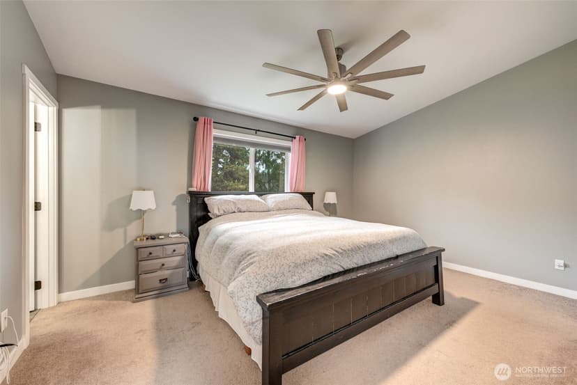 Property photo for 17323 74th Drive NE, Arlington photo 9