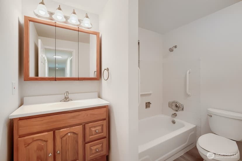 Property photo for 32424 10th Place S, Federal Way photo 17