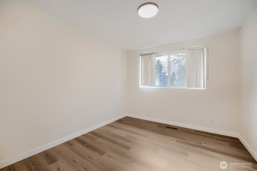 Property photo for 32424 10th Place S, Federal Way photo 15