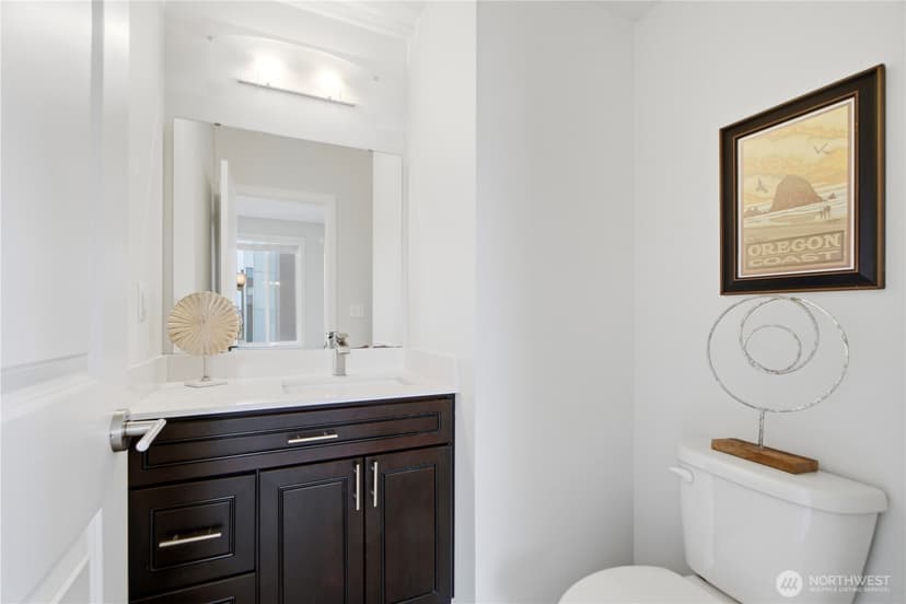 Property photo for 4115 Delridge Way SW, Seattle photo 13