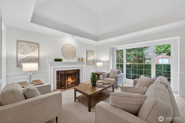 Property photo for 12610 NE 68th Place, Kirkland photo 5