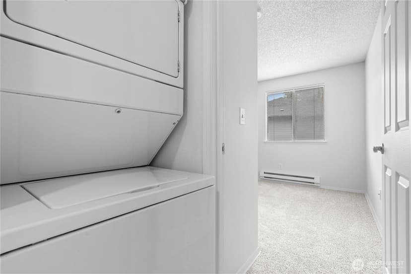 Property photo for 1832 S 330th Street #D, Federal Way photo 16