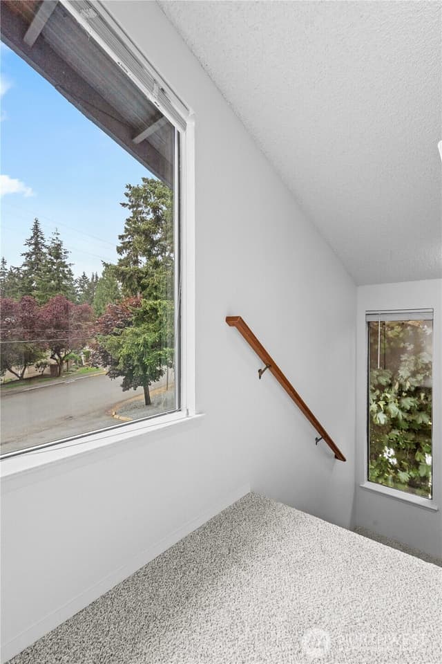 Property photo for 1832 S 330th Street #D, Federal Way photo 4