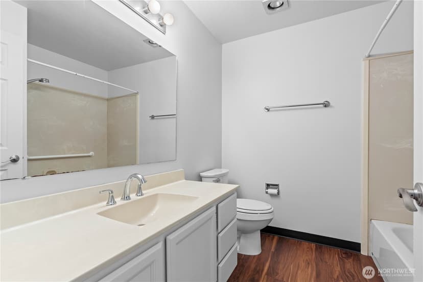 Property photo for 1832 S 330th Street #D, Federal Way photo 15