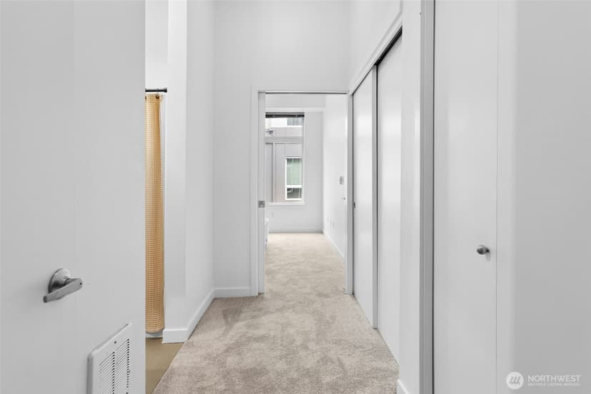 Property photo for 521 7th Avenue #207, Kirkland photo 19