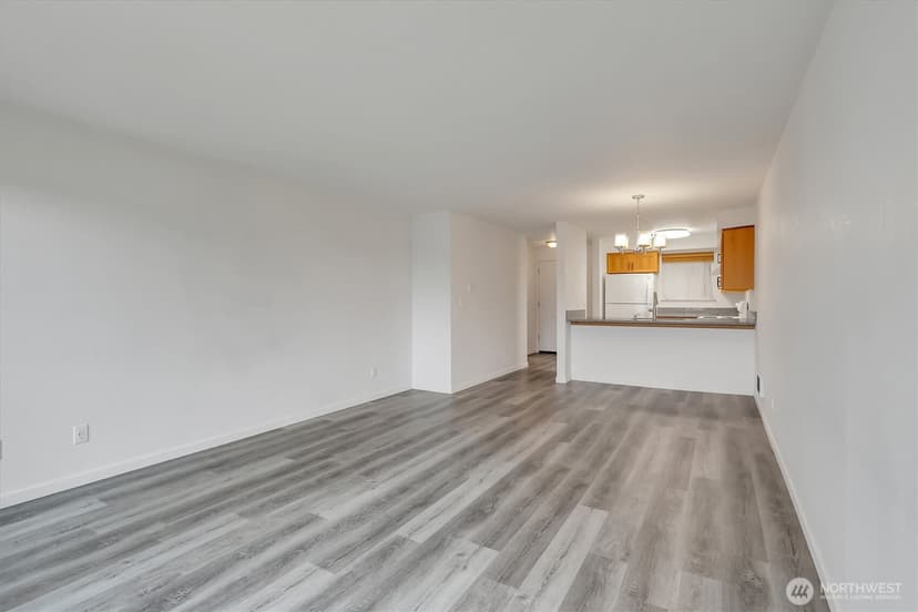 Property photo for 4895 76th Street SW #D-302, Mukilteo photo 12