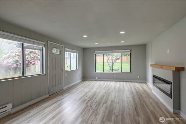 Property photo for 4609 S Thompson Avenue, Tacoma photo 3
