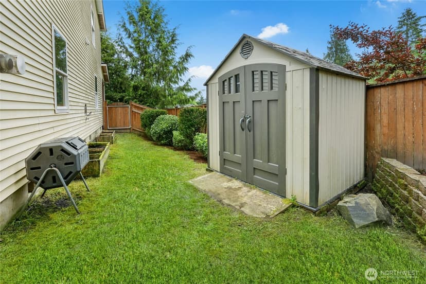 Property photo for 11827 56th Avenue SE, Everett photo 39