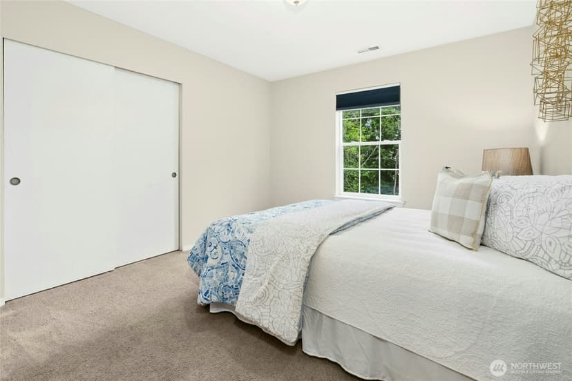 Property photo for 11827 56th Avenue SE, Everett photo 30
