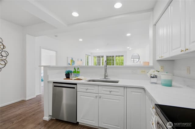 Property photo for 2220 132nd Avenue SE #A210, Bellevue photo 4