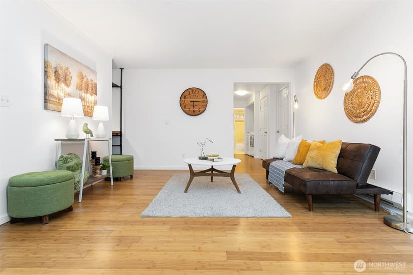 Property photo for 14531 Dayton Avenue N #1, Shoreline photo 8