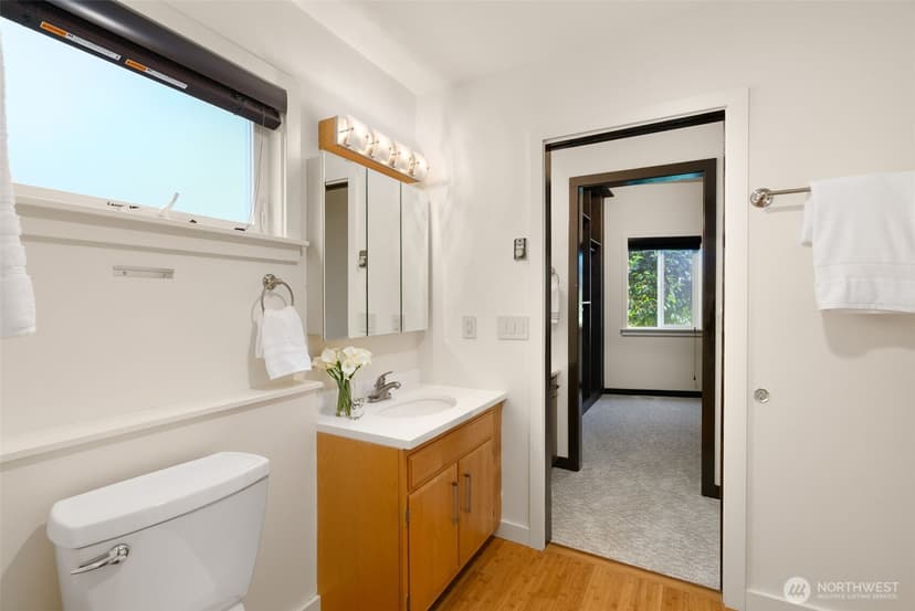 Property photo for 10847 Bill Point Bluff NE, Bainbridge Island photo 30