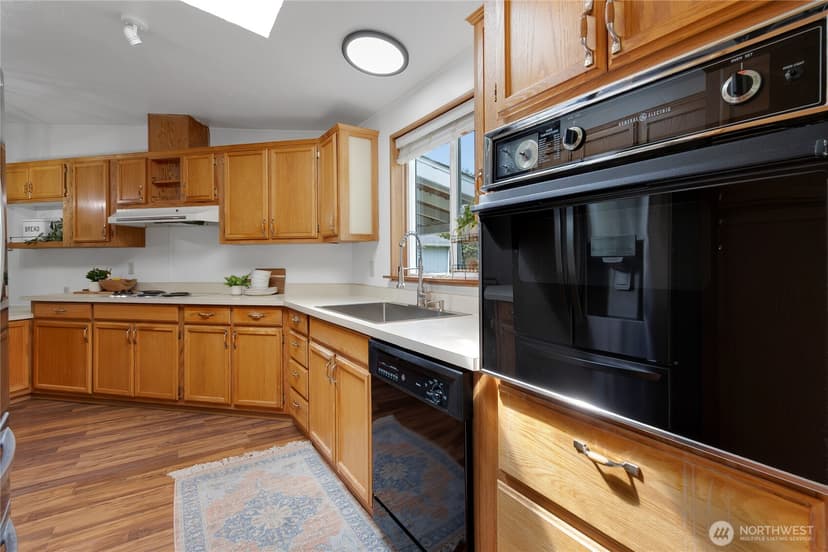 Property photo for 15315 116th Street E, Puyallup photo 9