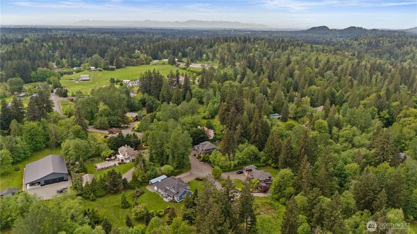 Property photo for 21002 SE 216th Way, Maple Valley photo 4
