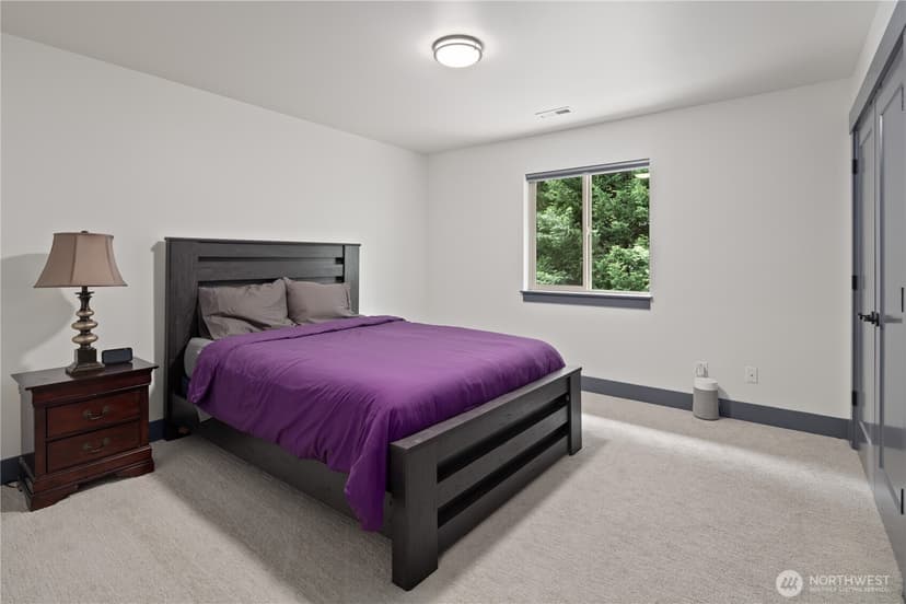 Property photo for 21002 SE 216th Way, Maple Valley photo 40