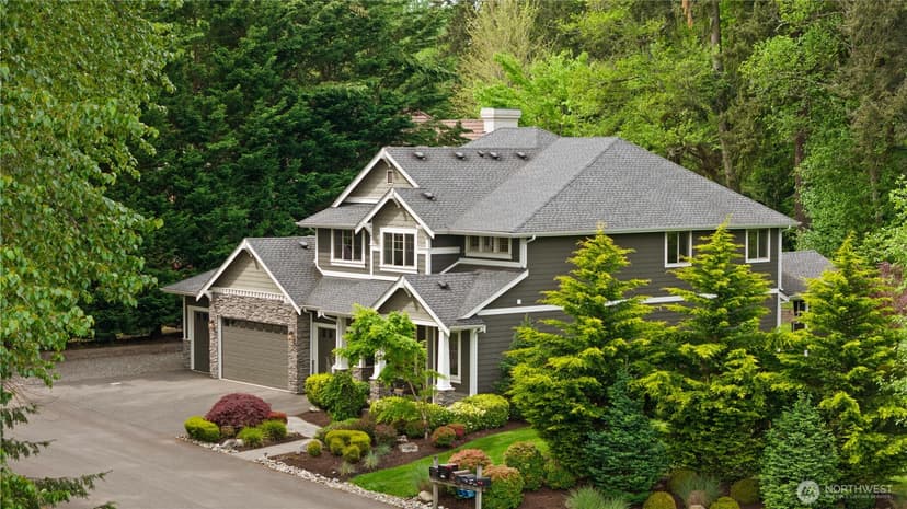 Property photo for 21002 SE 216th Way, Maple Valley photo 2