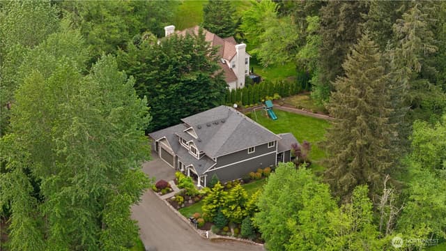 Property photo for 21002 SE 216th Way, Maple Valley photo 3