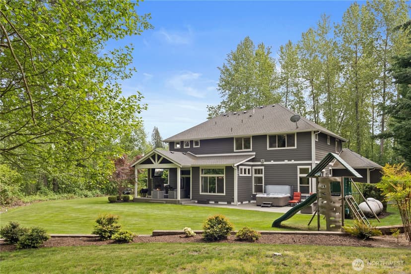 Property photo for 21002 SE 216th Way, Maple Valley photo 5