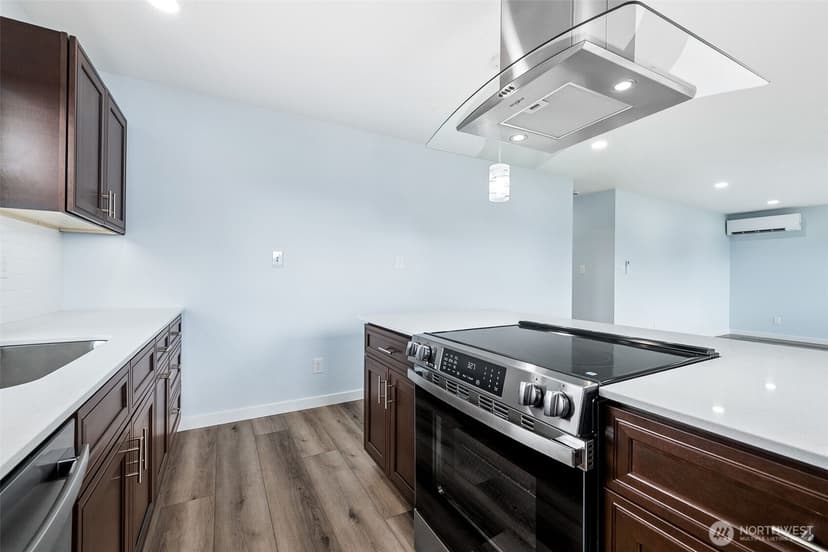 Property photo for 982 Sand Dollar Court SW, Ocean Shores photo 5