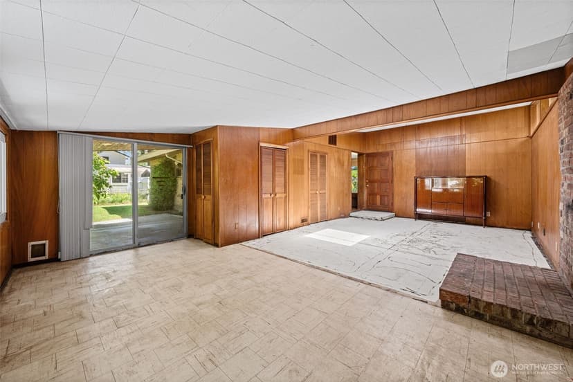 Property photo for 4045 149th Avenue SE, Bellevue photo 18