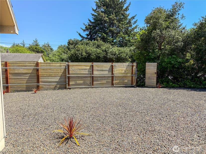 Property photo for 159 S Oar Loop SW, Ocean Shores photo 10