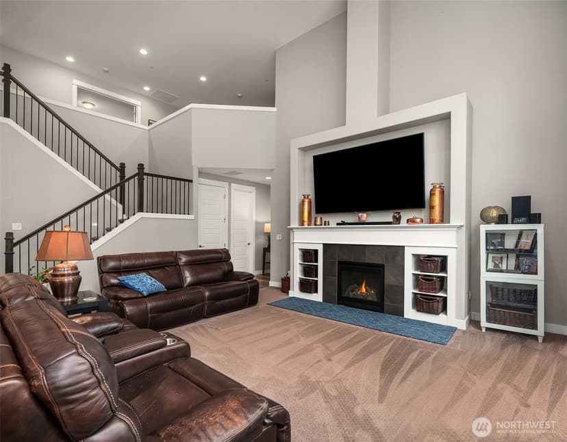 Property photo for 13041 56th Avenue S, Tukwila photo 11