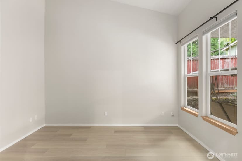 Property photo for 2727 151st Place SW, Lynnwood photo 7