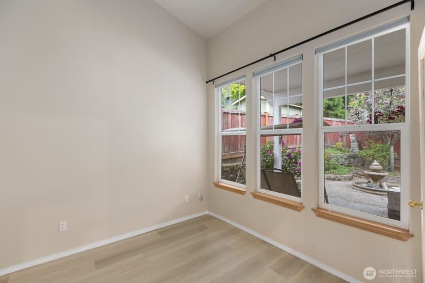 Property photo for 2727 151st Place SW, Lynnwood photo 8