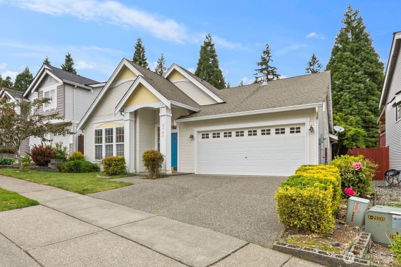Property photo for 2727 151st Place SW, Lynnwood photo 19