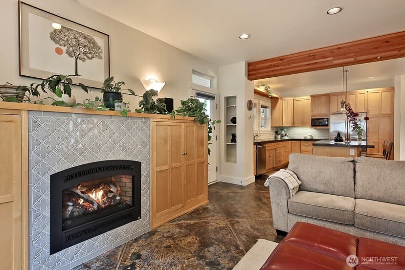 Property photo for 301 Noblecliff Place, Langley photo 13