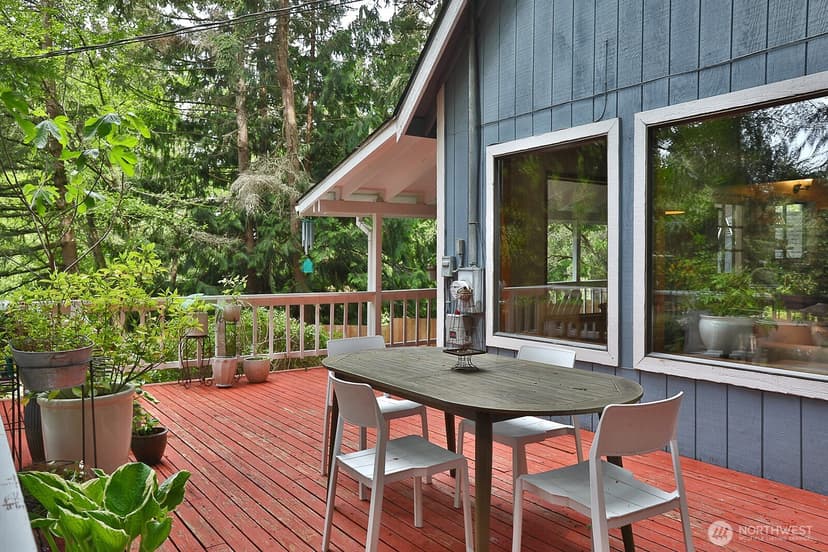 Property photo for 5305 April Drive, Langley photo 33