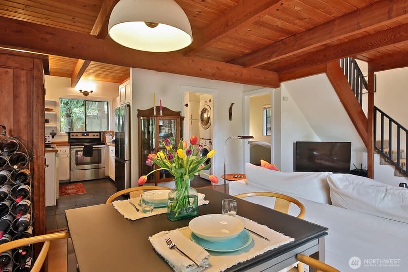 Property photo for 5305 April Drive, Langley photo 16