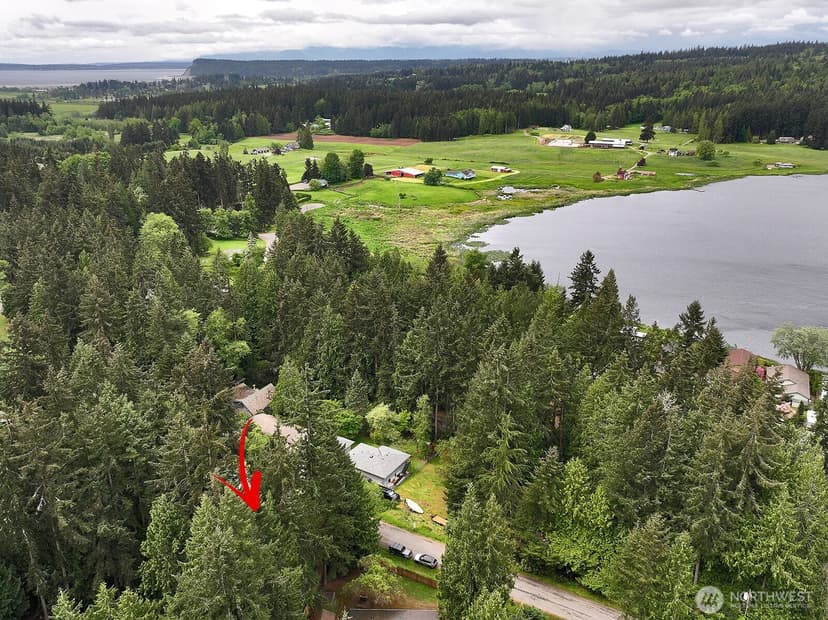 Property photo for 5305 April Drive, Langley photo 37