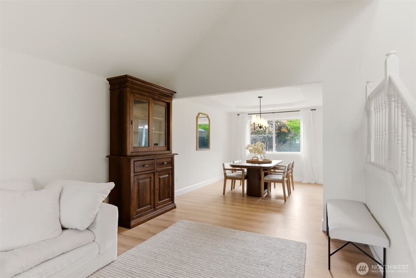 Property photo for 5708 60th Street W, University Place photo 4