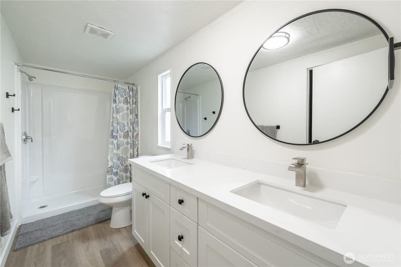 Property photo for 7701 Hardeson Road #52C, Everett photo 13