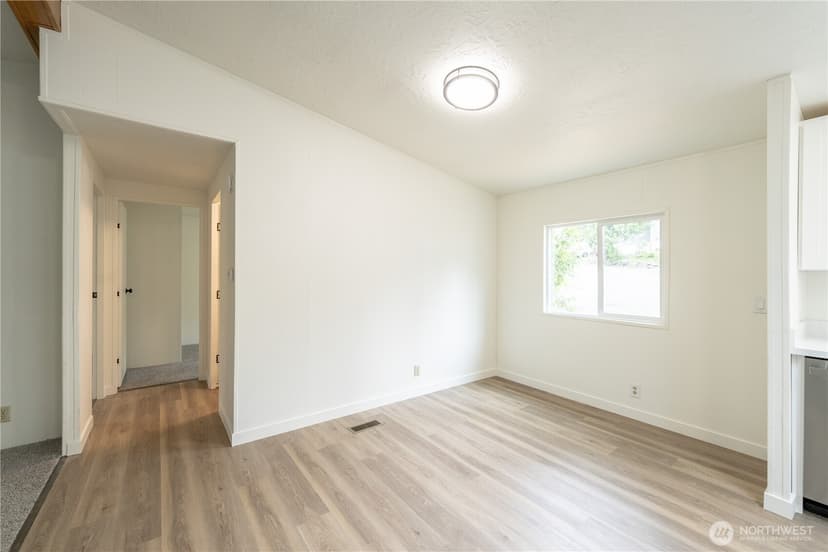Property photo for 7701 Hardeson Road #52C, Everett photo 8