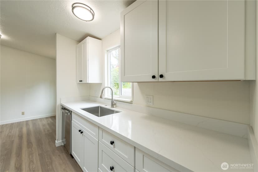 Property photo for 7701 Hardeson Road #52C, Everett photo 6
