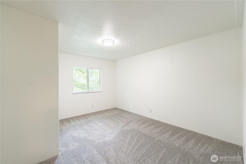 Property photo for 7701 Hardeson Road #52C, Everett photo 21