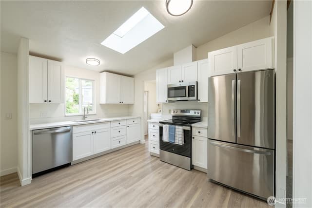 Property photo for 7701 Hardeson Road #52C, Everett photo 4
