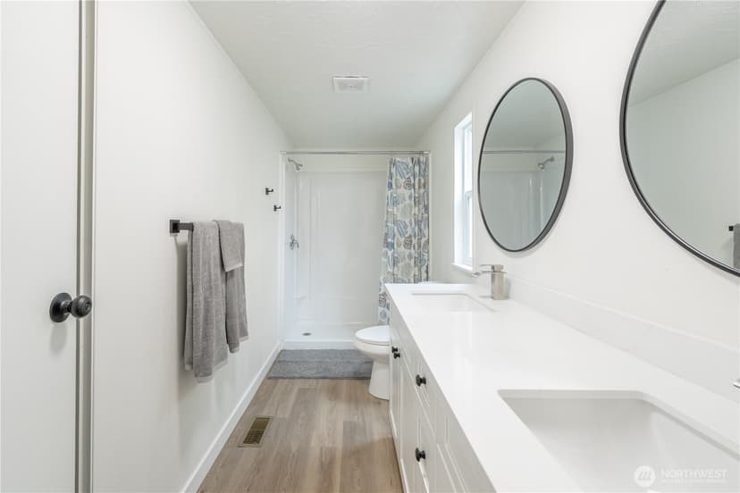 Property photo for 7701 Hardeson Road #52C, Everett photo 14