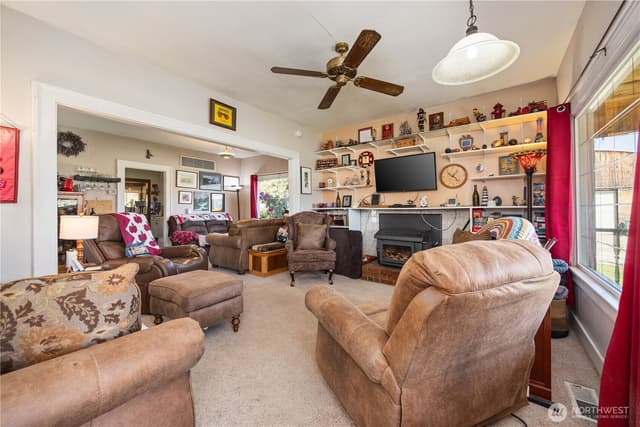 Property photo for 1281 Totem Pole Road, Manson photo 4