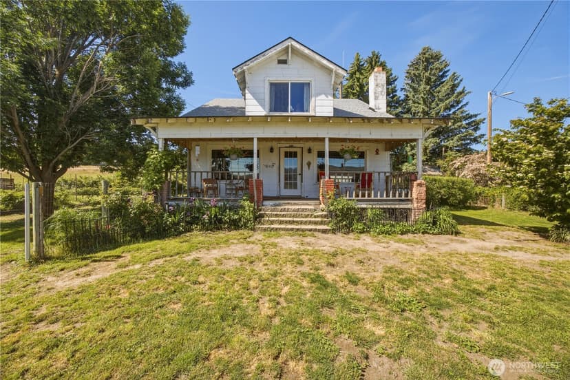 Property photo for 1281 Totem Pole Road, Manson photo 2