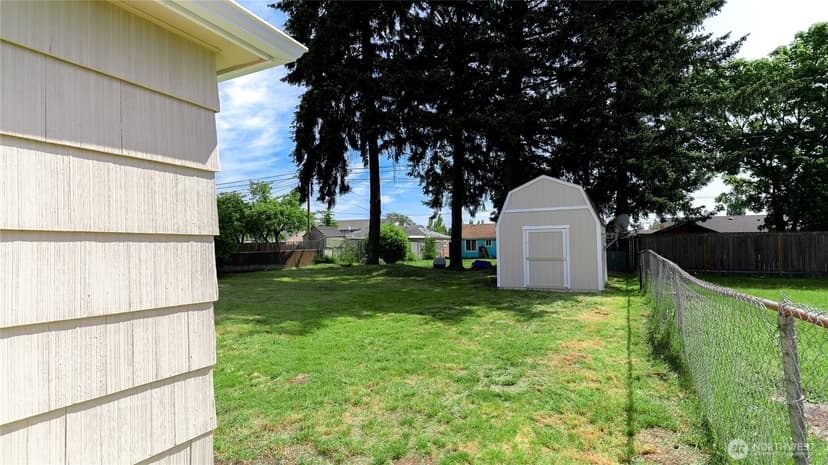 Property photo for 10605 Freiday Street SW, Lakewood photo 22